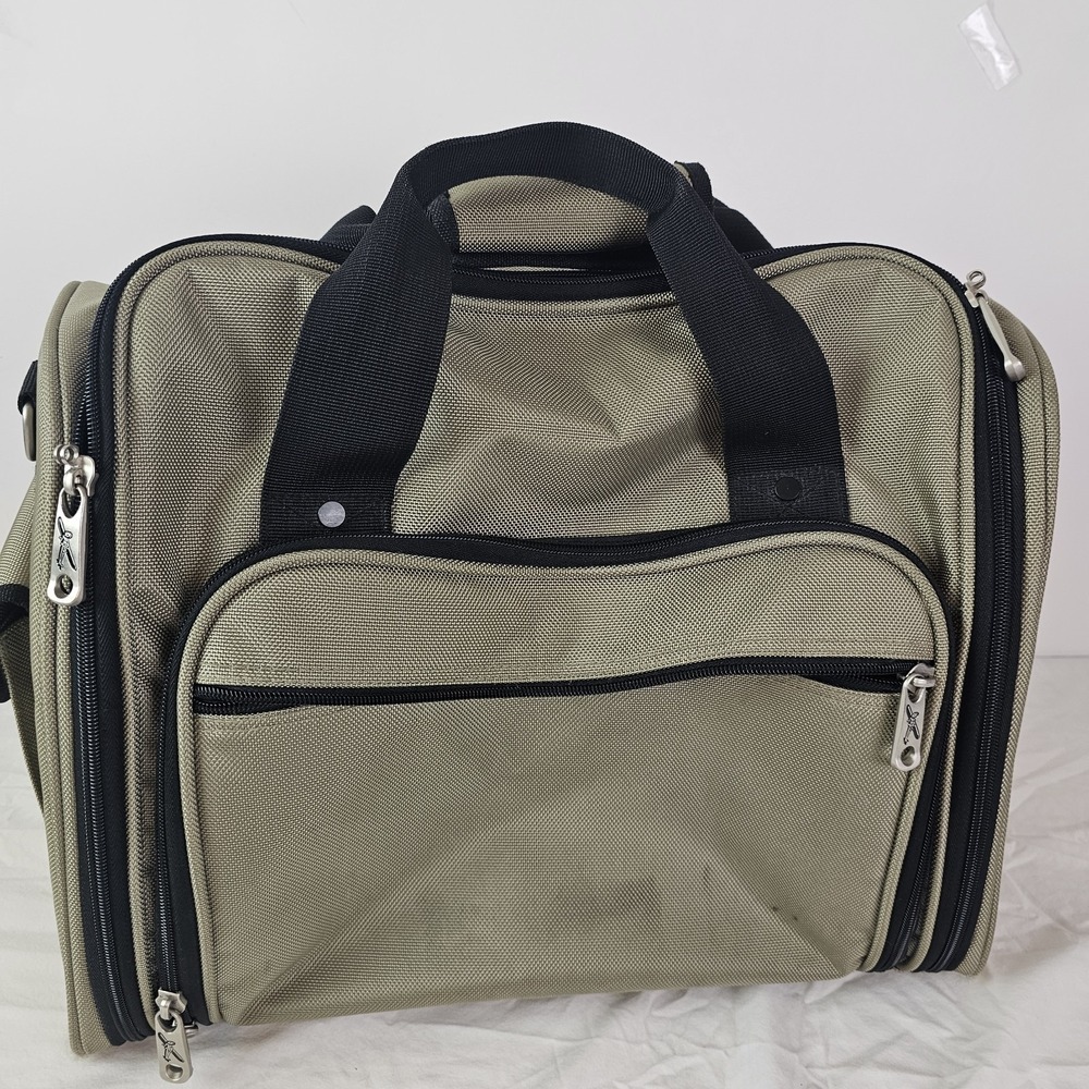 Travelsmith Beige Black Rolling Personal Luggage Carry-on Bag Duffel Zip Pockets
